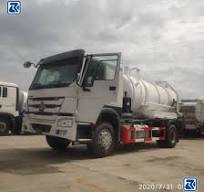 Sino Truck Used Vehicles 15 Ton 4X2 Vacuum Truck Sewage Truck