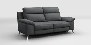 The style of modern sofas, even the most minimalist, always take account of ergonomics and comfort. Poltronesofa Lugaro