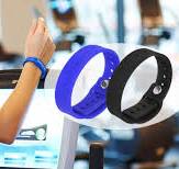 5 Reasons to Implement RFID Wristbands for Gym - Xinyetong