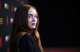 Sadie Sink Says It Was an 'Honor' to Work on Taylor Swift's 'All Too Well'  – Billboard
