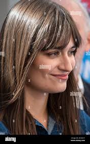 Maison medical hi-res stock photography and images