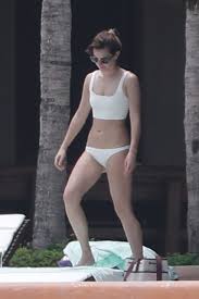 Emma Watson The Fappening Enjoys and fingering. Hot wet bodies xxx - 5315  likes