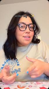 Kira Walls's Instagram, Twitter & Facebook