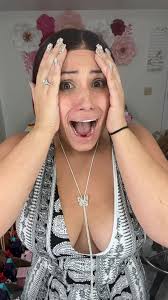 🥵 Mi novio me reto a maquillarme para una cita! My boyfriend dared me to  do a date night makeup! 😩