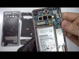 Avoid outrageous installation fees and replace your battery with an original one for a fraction of the price. How To Replace The Battery On A Samsung Galaxy S10 Youtube