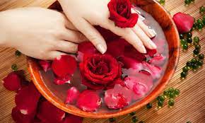 Manfaat mawar sebagai penjaga kesehatan. Selain Bikin Wangi Bunga Mawar Punya Khasiat Untuk Tubuh Sehat Lho Winnetnews Com