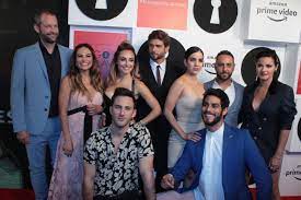 El Juego De Las Llaves Enfrenta Los Prejuicios Elenco