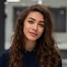 Real Estate Agents: Building Community Connections