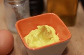 Mayonnaise Au Thermomix Express Et Facile Yummix Recette Recette Mayonnaise Mayonnaise Yummix