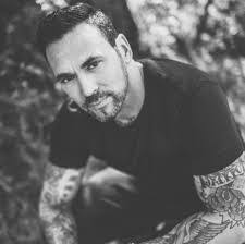 Jason Chatman's Instagram, Twitter & Facebook