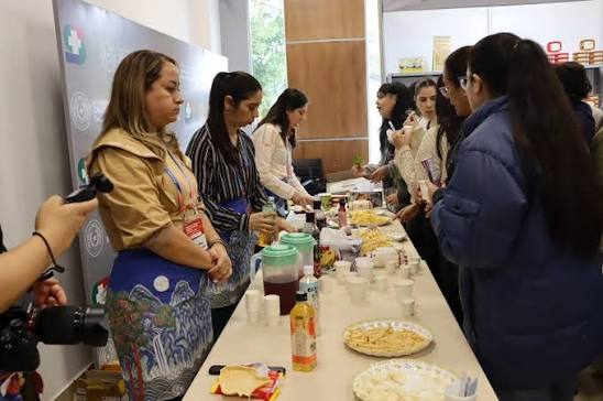 Sabor Guaraní: Cocina Paraguaya, Bienestar y Unión