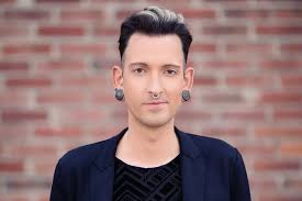 Bares für Rares-Star in Cottbus: Fabian Kahl kommt Schmuck und Antiquitäten  schätzen | Lausitzer Rundschau