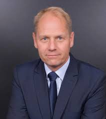 Remi LAMBLIN (TSN Executive Search à Paris)