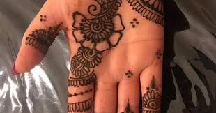 New mehndi designs for back . 111 Inspiring Mehndi Designs For Kids To Try In 2019 Bling Sparkle