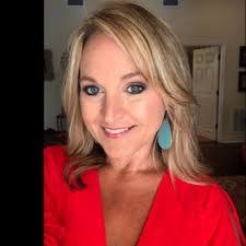 Betsy Rittenhouse's Instagram, Twitter & Facebook