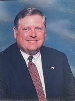 Mustangs rally in final inning to stun Outlaws