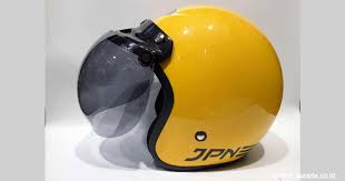 Rekomendasi merk helm di bawah ini mungkin sudah tidak asing karena semuanya populer. 9 Rekomendasi Helm Termurah Dengan Kualitas Baik Wajib Punya