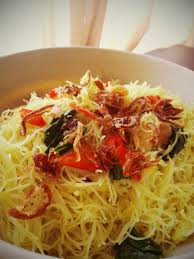 Selain praktis dan mudah dibuat, makanan ini juga mengenyangkan. Resepi Bihun Goreng Kuning Lain Macam Resepi My