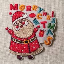 965 perles prix de vente terminé: Ecusson Patch Pere Noel Merry Christmas 7 X 8 Cm Applique Brodee Thermocollante Applique A Repasser Mercerie Loisirs Et Passion