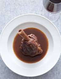 Gastronomie Francaise Retrouvez Les Recettes Emblematiques De La Cuisine Francaise Elle A Table Gastronomie Gastronomie Francaise Recettes De Cuisine