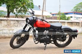 While we have already talked about many modified res, here are seen above is a really tastefully modified royal enfield bullet 350. Used 2011 Model Royal Enfield Classic 350 For Sale In Thrissur Id 102064 Red Black Colour Bikes4sale