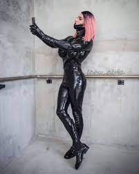 Latex alina nudes