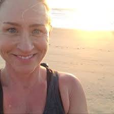 Mona Romero's Instagram, Twitter & Facebook