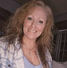 Melissa Druschel's Instagram, Twitter & Facebook