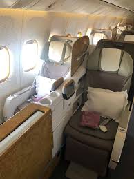 On flight ek404, singapore to melbourne on the 9th of august 2010, the features of the seat. Emirates Business Class Review 777 300er What S It Really Like