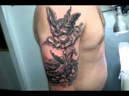 Read their stories of triumph and tragedy in this angelic encyclopedia by peter mohrbacher. Tatuaje Arcangel San Miguel Mp4 Youtube