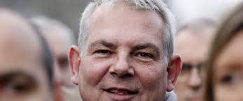 L'après Lepaon à la CGT: Martinez, numéro 1 de la métallurgie, tiendrait la  corde