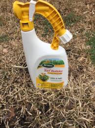 Scotts® liquid turf builder® with plus 2® weed control gives your lawn a quick boost of nitrogen while controlling weeds. Scotts Liquid Turf Builder With Plus 2 Weed Control Lawn Fertilizer 32 Oz Food 4 Less