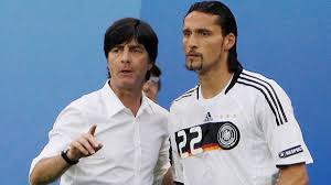 Der gebürtige heidelberger würde nach sieben jahren zur nationalmannschaft zurückkehren. Joachim Low Der Ewige Bundestrainer Eine Chronik Sport Sz De