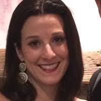 Leigh Hurley's Instagram, Twitter & Facebook