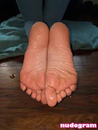 cherryy_xoxo  footqueenboo Φωτογραφία γυμνής διαρροής OnlyFans 3 -  Nudogram v2.1