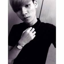 Stream Steven Low music