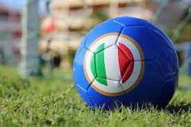 ✓een groot assortiment van top merken van zeer hoge kwaliteit voor een voordelige prijs hier meteen online bestellen! Italie Toont Het Maar Weer Eens Aan Voetbal Overleeft Elke Crisis Sportgeschiedenis