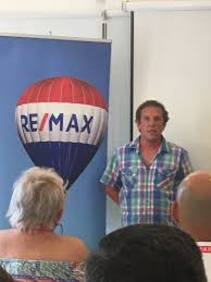 Kim Giannone, PHR (@kimfrombelgium)