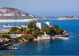 Sigur că bucătarii stau ca. Sejururi Individuale Kusadasi Nicotravel Ro