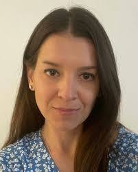 Holly Jackle's Instagram, Twitter & Facebook