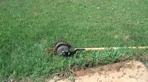 Lawn edging pavers are attractive concrete blocks that keep grass out of beds while simplifying mowing. How To Edge A Lawn By Hand Growerexperts Com