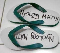 Sandal jepit gunung pria wanita webbing karet berkualitas hitam kombinasi merah. Gambar Sandal Unik Dan Lucu Was Was Com Sandal Jepit Sandal Gambar Lucu