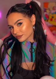 Fan Casting Hayley Williams as Jill Thayer in Bard Academy