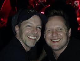 Photo : Sean Hayes et son compagnon Scott Icenogle, le 18 mai 2014