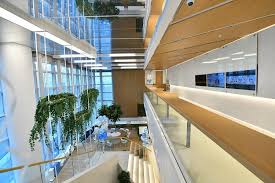 Diğer videolarımız için kanalımıza abone olup takip edebilirisiniz. Cimsa Genel Mudurluk Ofisi Ayna Gergi Tavan Uygulamalari Item Yapi Gergi Tavan