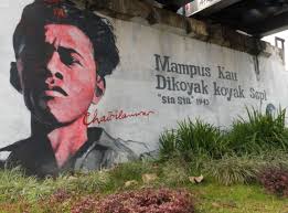 Maybe you would like to learn more about one of these? 26 Macam Puisi Karya Chairil Anwar