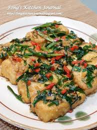 Fong S Kitchen Journal Salted Egg Pan Fried Tofu With Garlic Chives Tofu Recipes Pan Fried Tofu Asian Cuisine
