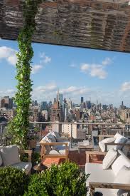 Enjoy the open skies of the meatpacking district atop this seafood restaurant's renovated space. 30 Best Rooftop Bars In Nyc Top Rooftop Lounges In New York