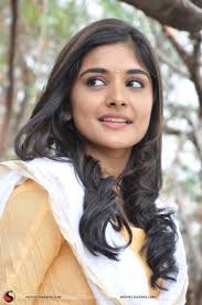 Niveda Thomas