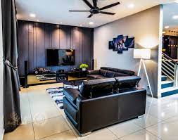 Dark Colors Are Sophisticated And Comfortable Familiar Yet Distinctive And Always On Trend That Is The Reason Dark Interiors Interior Design Themes Interior